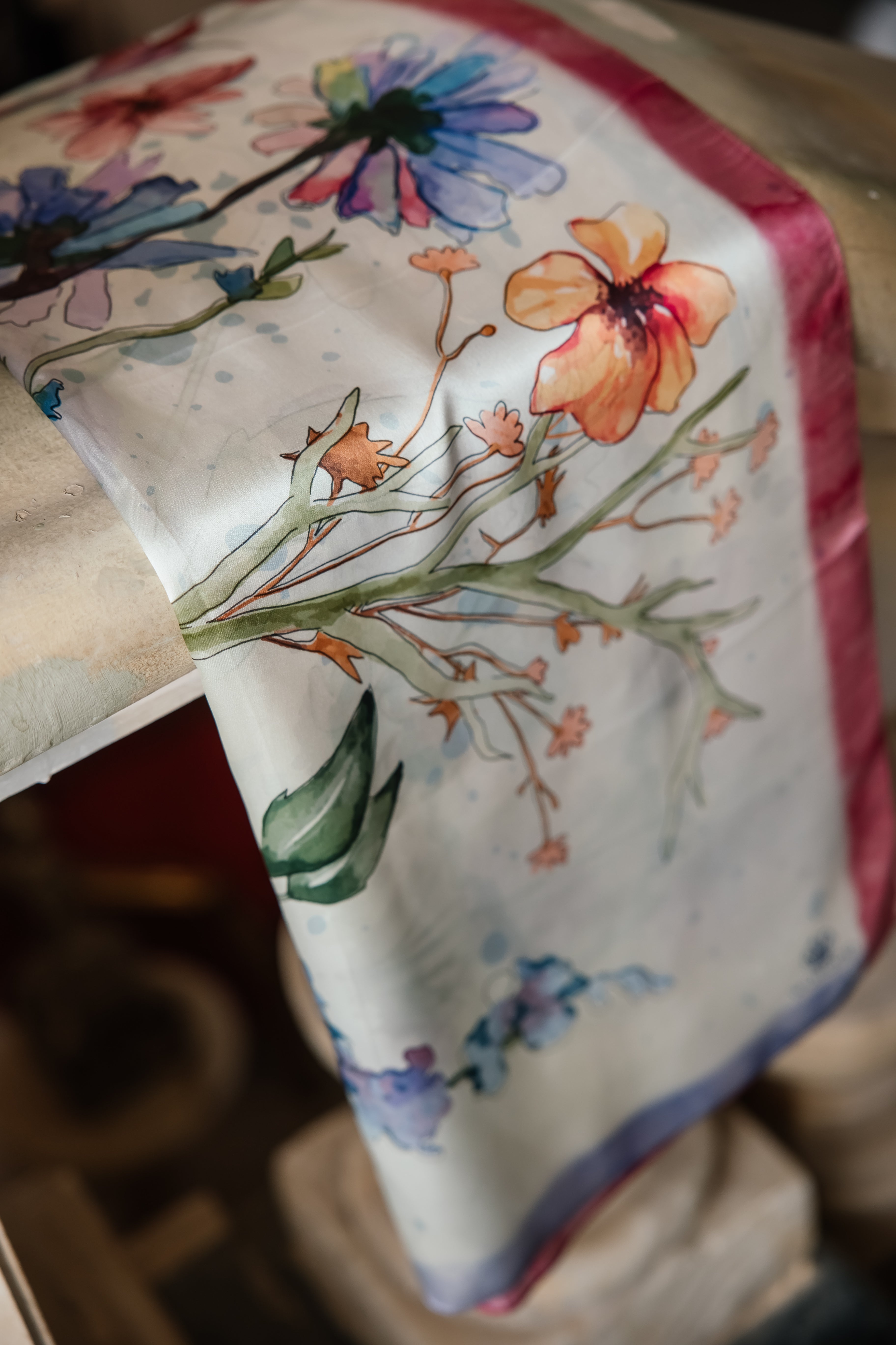 The Art of Silk: Behind the Scenes of Craftsmanship - Worood