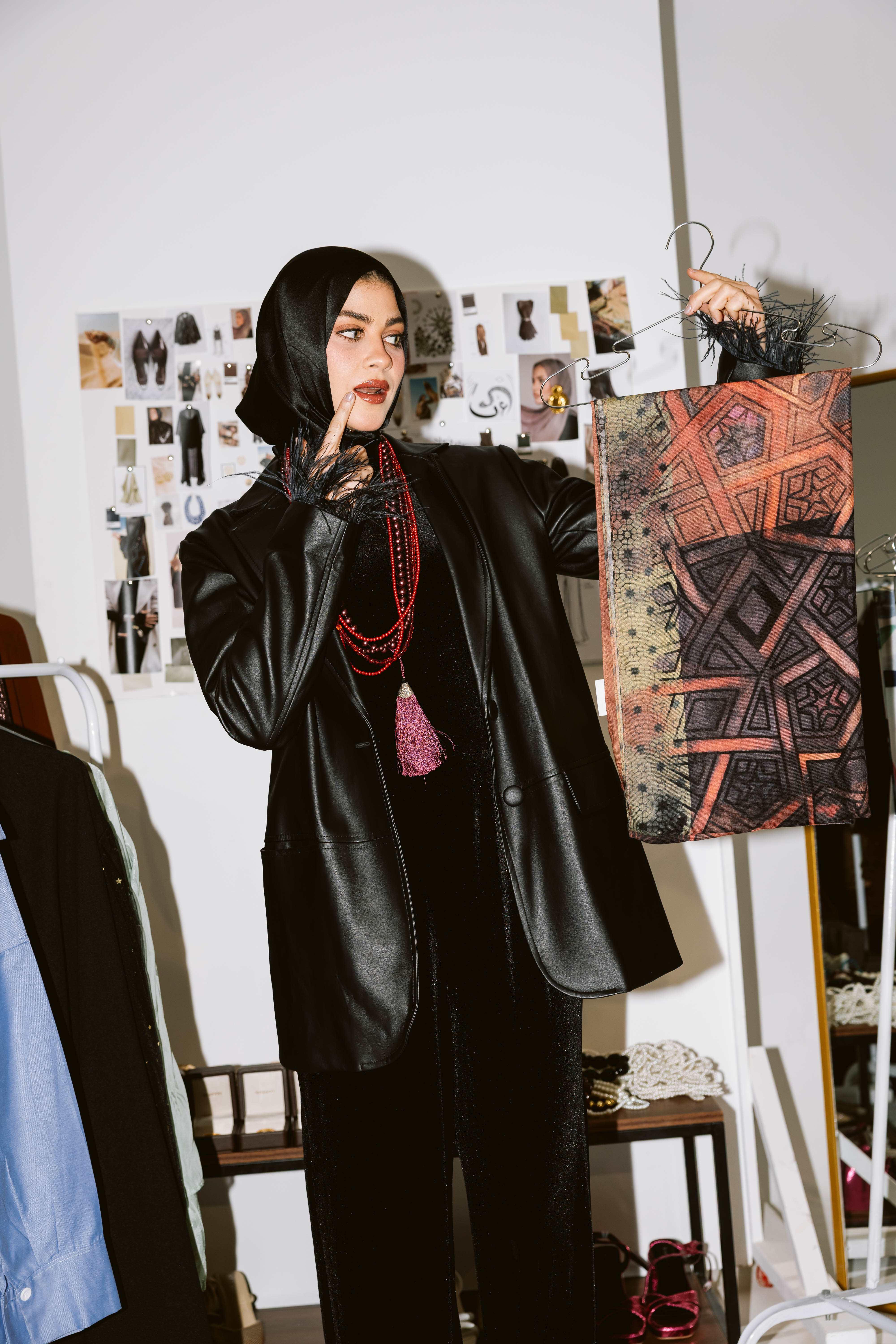 How to Layer for Ramadan Evenings Using Modal and Silk Scarves