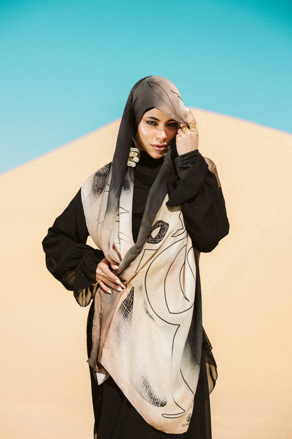 Close-up of Bayan modal scarf fabric showing soft breathable texture – تفاصيل قماش وشاح بيان مودال بملمس ناعم وخفيف