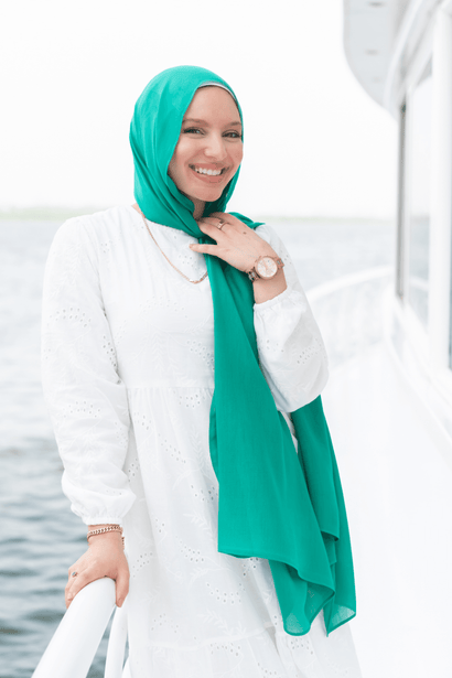 Worood Caribbean Green Cotton Modal Scarf – bright and breezy