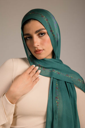 Worood Emerald Queen Modal Scarf – bold, soft, and luxurious