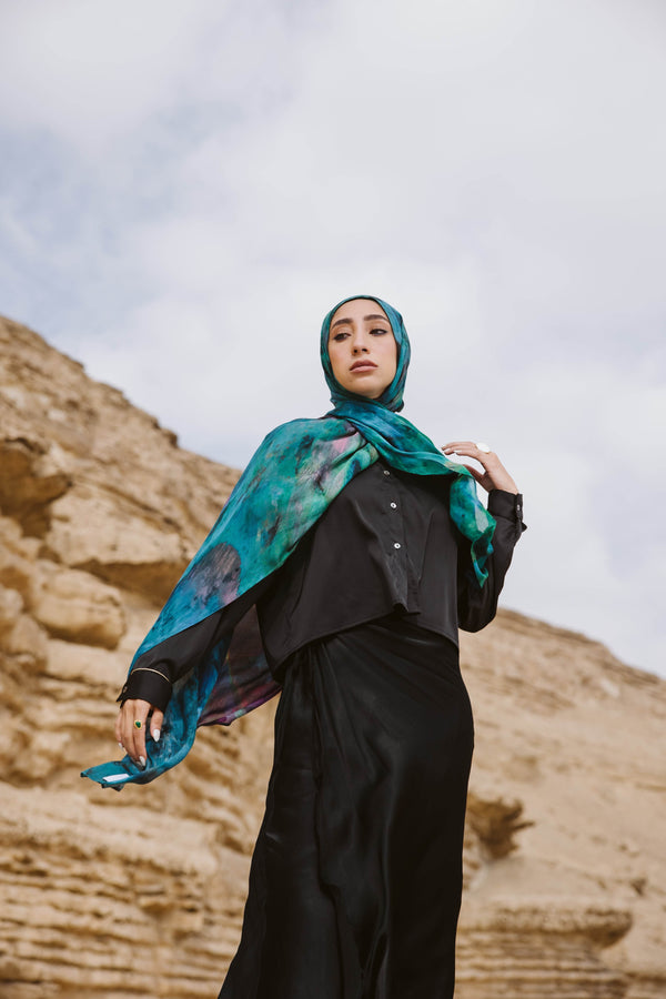 Worood Peacock Modal Scarf – bold and vibrant
