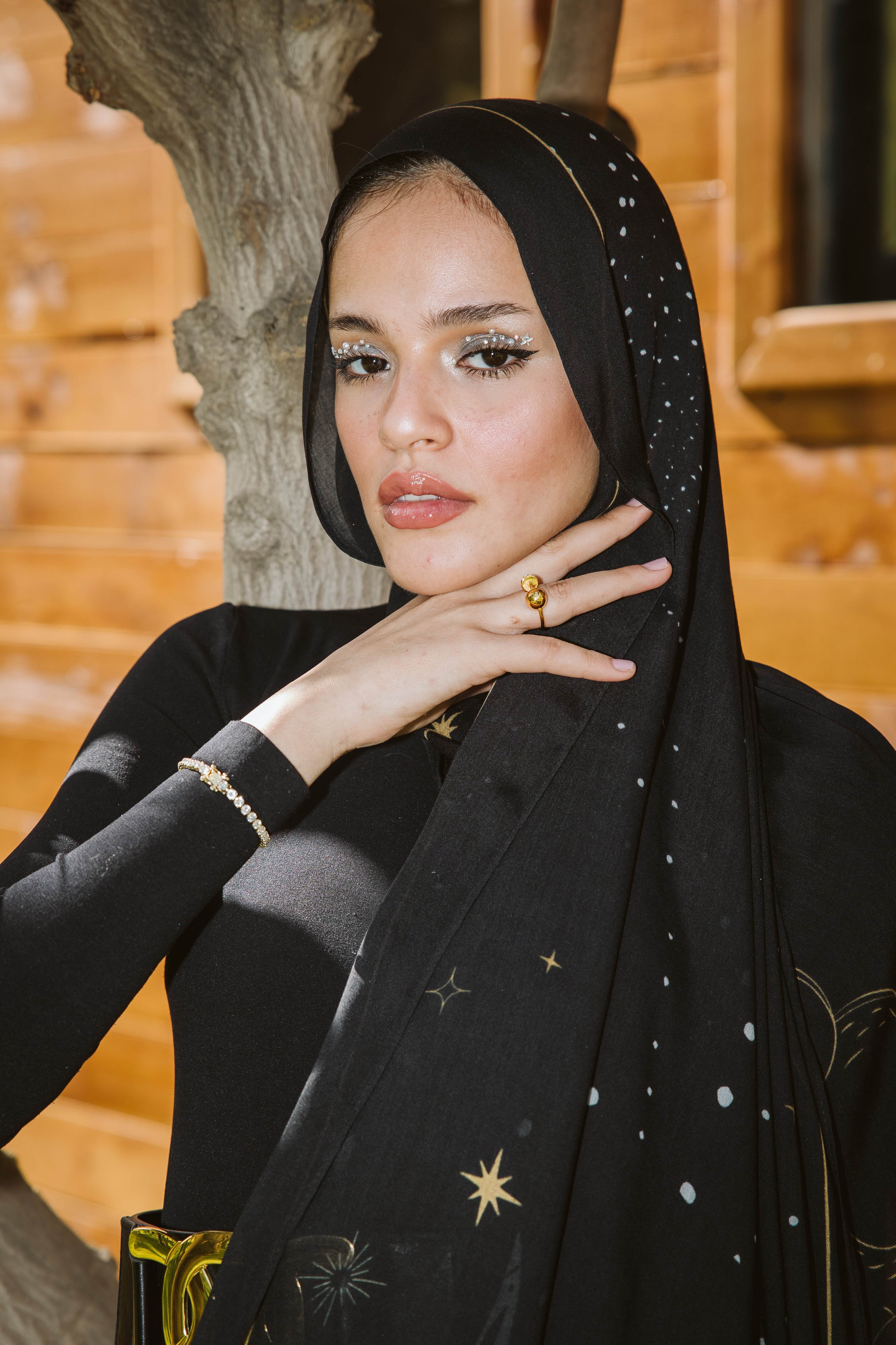 Worood Starfall Modal Scarf Dreamy & Artistic Worood Starfall Modal Scarf Dreamy & Artistic