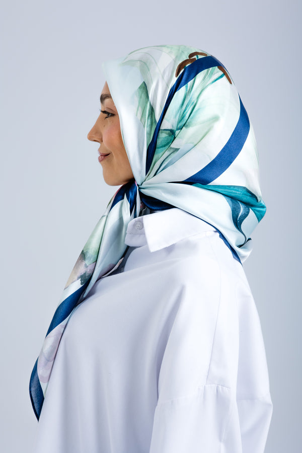 Worood Elysian Silk Scarf Square – elegant pastel silk scarf with a soft, airy drape وشاح حريري Elysian Silk Scarf  مربع من ورود إليسيان - وشاح حريري أنيق بلون الباستيل مع ثنيات ناعمة وجيدة التهوية
