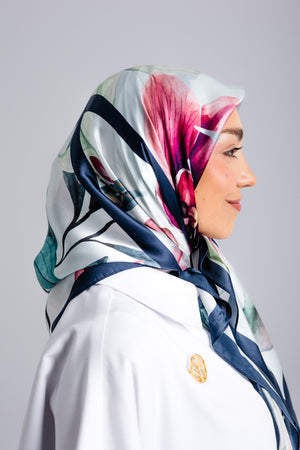 Worood Elysian Silk Scarf Square – elegant pastel silk scarf with a soft, airy drape وشاح حريري Elysian Silk Scarf  مربع من ورود إليسيان - وشاح حريري أنيق بلون الباستيل مع ثنيات ناعمة وجيدة التهوية
