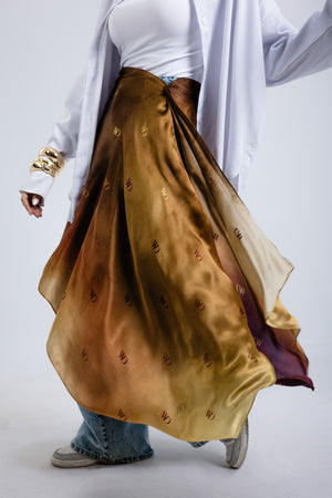 Worood Jour Doré Silk Scarf Rectangle – golden silk scarf with soft luminous sheen-وشاح حريري مستطيل من Worood Jour Doré – وشاح حريري ذهبي ذو لمعان ناعم ومضيء