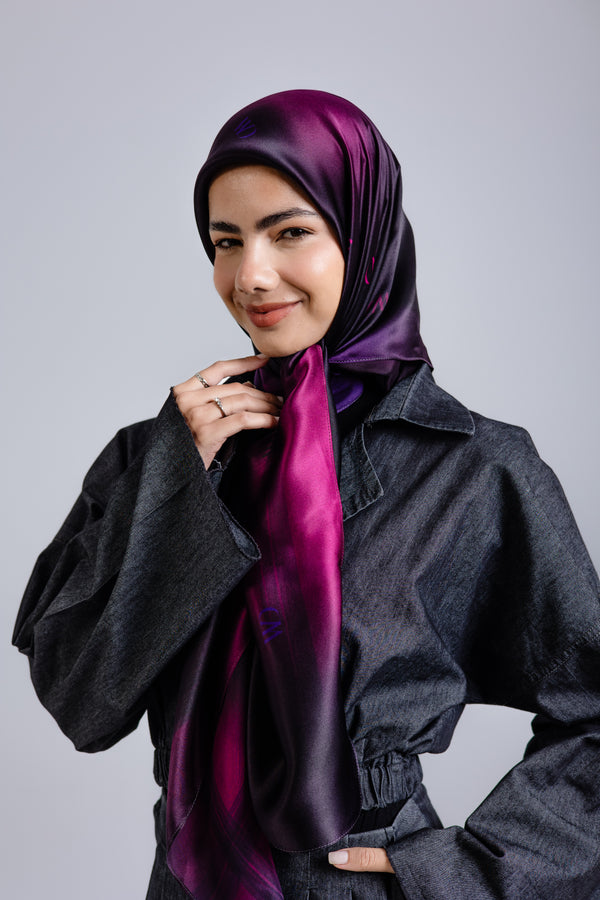 Worood Rouge Nuit Silk Scarf Square – dark red silk scarf with a glossy, elegant texture - وشاح حريري مربع من Worood Rouge Nuit – وشاح حريري أحمر غامق بملمس لامع وأنيق