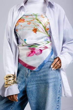 Worood Silken Flora Silk Scarf Square – floral silk scarf with soft pastel flower prints - وشاح حريري مربع من Worood Silken Flora – وشاح حريري مزهر بطبعات زهور باستيل ناعمة