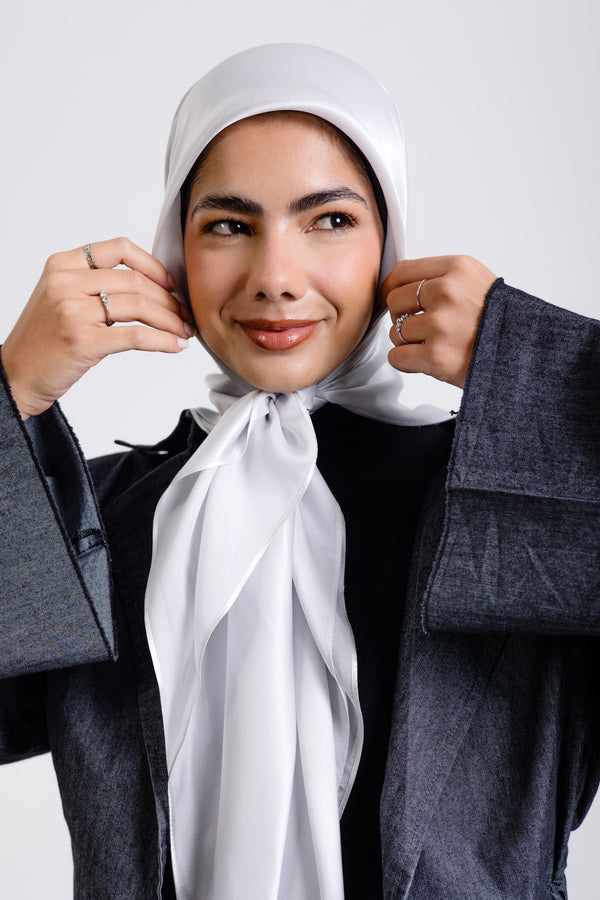 Worood Silver Silk Scarf Square – silver silk scarf with light reflective sheen - وشاح حرير Silver Silk Scarf  فضي مربع من ورود – وشاح حرير فضي مع لمعان عاكس للضوء 