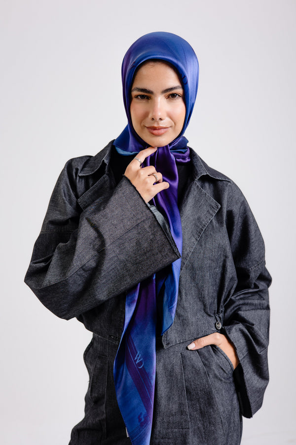 Beau bleu Square Silk ScarfPrinted Silk