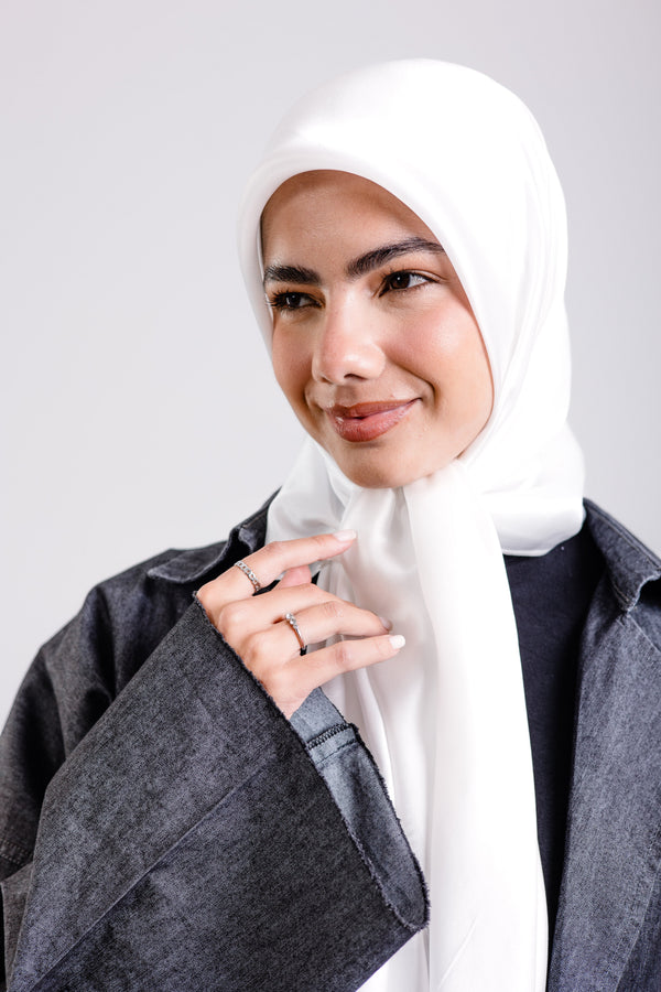 Crème Square Silk ScarfPlain Silk
