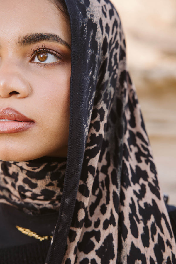 Leopardess Printed Premium Modal ScarfPrinted